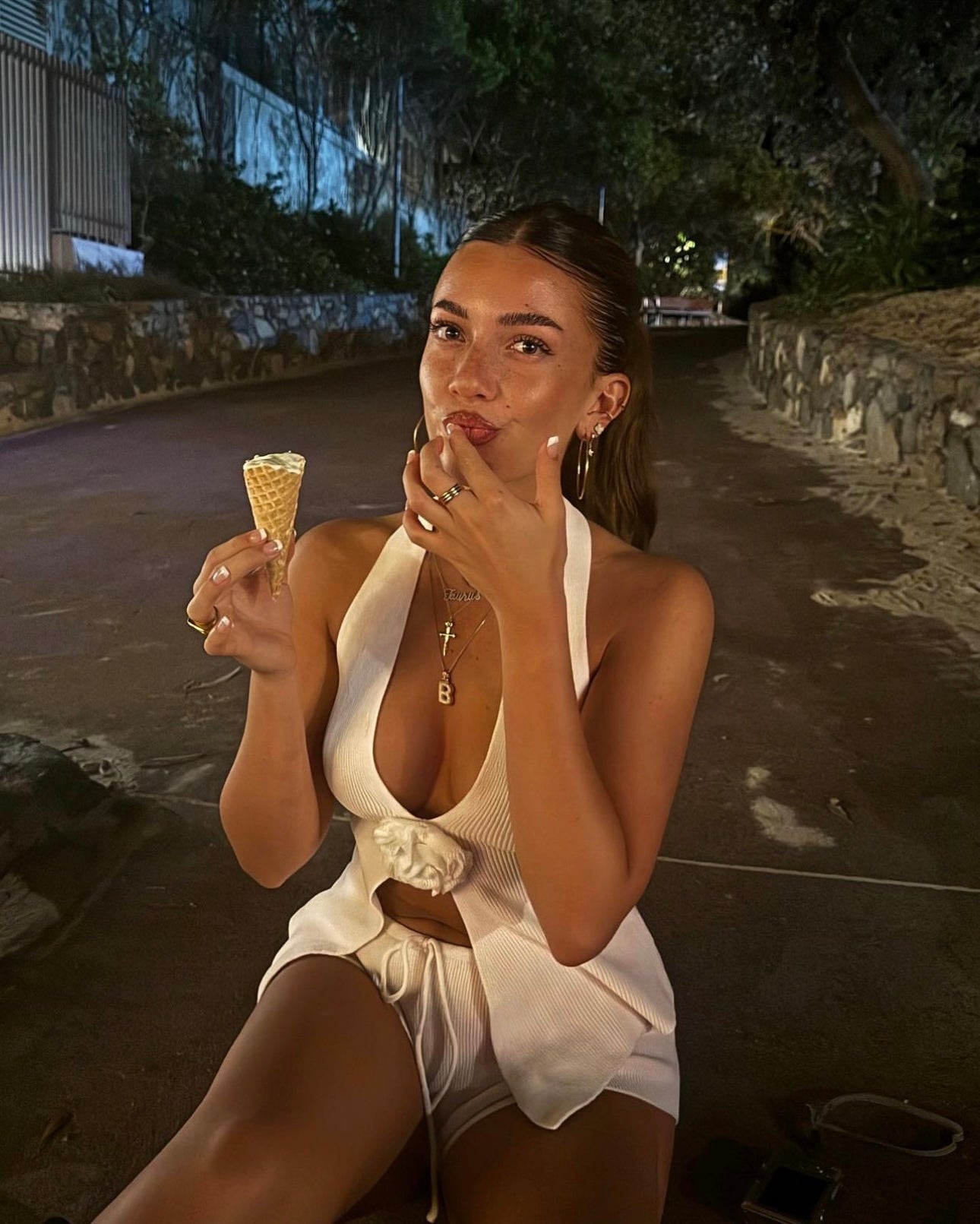 With Jéan Rose Top